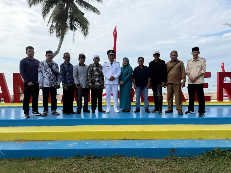 Pemerintah Desa Sekerat bersama tokoh Masyarakat merayakan kemerdekaan HUT RI ke 80. Merdeka 🔥🔥🔥