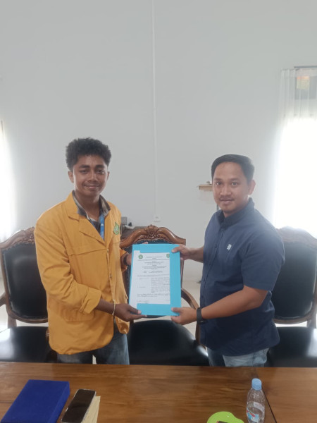 Perpisahan dengan anak KKN 51 Sekerat.